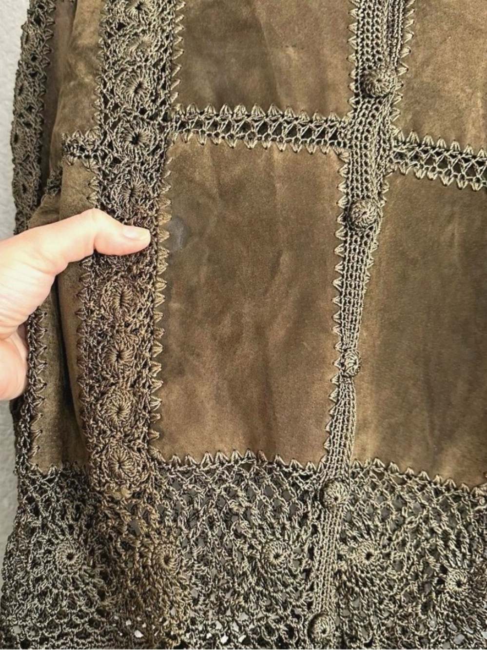 VINTAGE Green Suede Crochet Button front Cardigan Sweater Crew neck Longsleeve - Picture 7 of 13